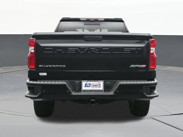 Used 2024 Chevrolet Silverado 1500 ZR2 w/ Technology Package AWD/4WD image 11