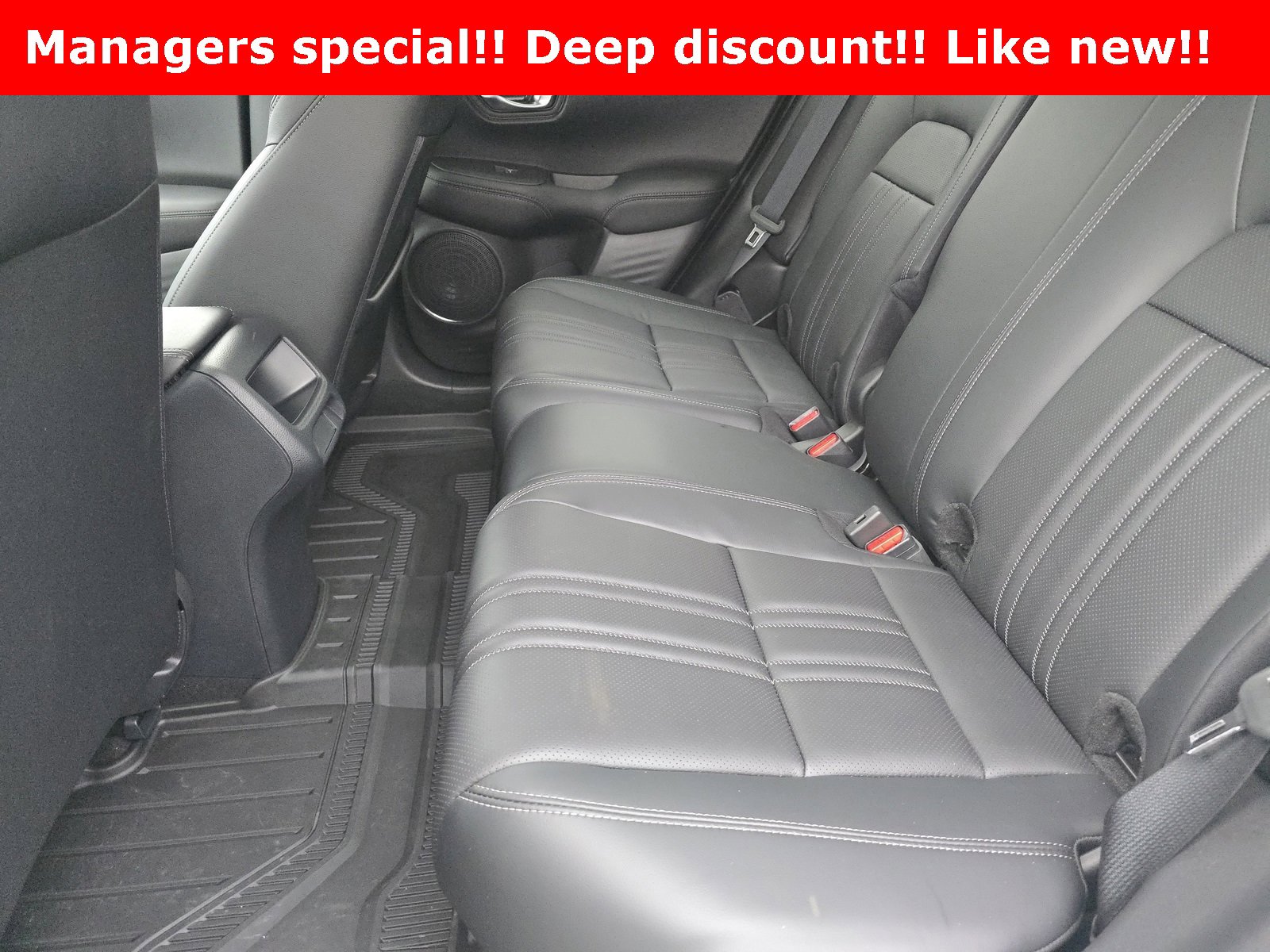 Used 2024 Honda HR-V EX-L image 11