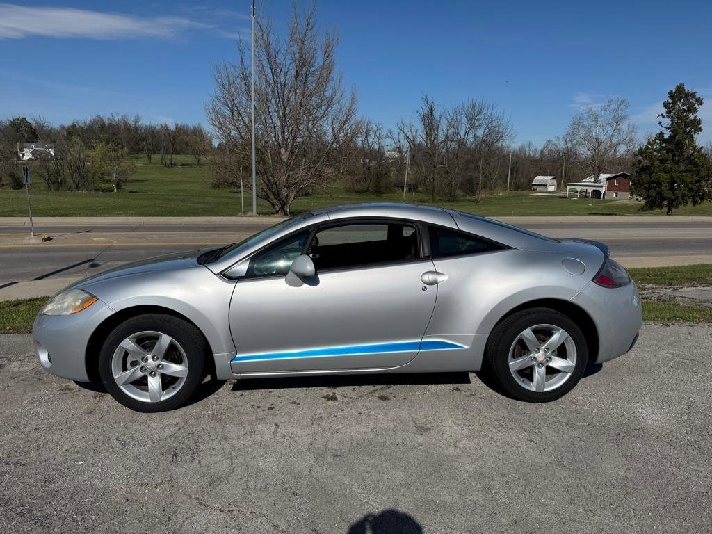 Used 2008 Mitsubishi Eclipse GS image 4