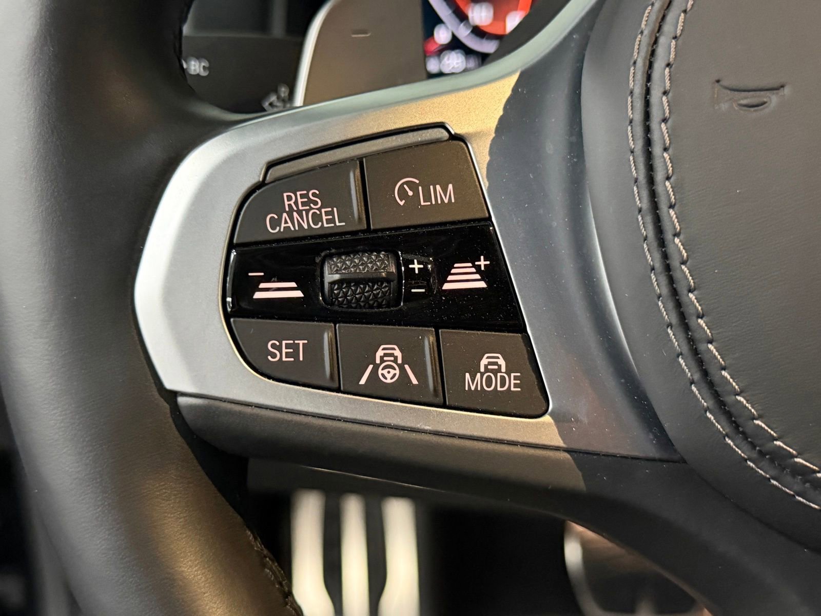 Used 2022 BMW M850i Gran Coupe xDrive AWD/4WD image 28