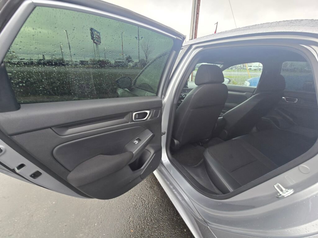 Used 2024 Honda Civic Sport image 11