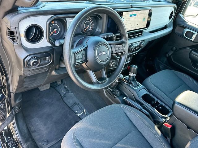 Used 2024 Jeep Wrangler Unlimited Sport AWD/4WD image 9