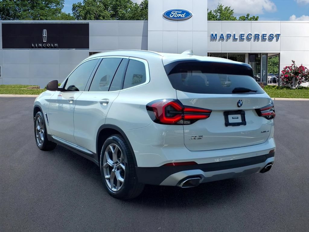 Used 2022 BMW X3 xDrive30i w/ Convenience Package AWD/4WD image 3