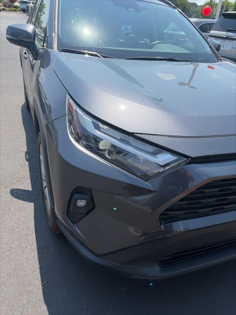 Used 2023 Toyota RAV4 XLE Premium FWD image 3