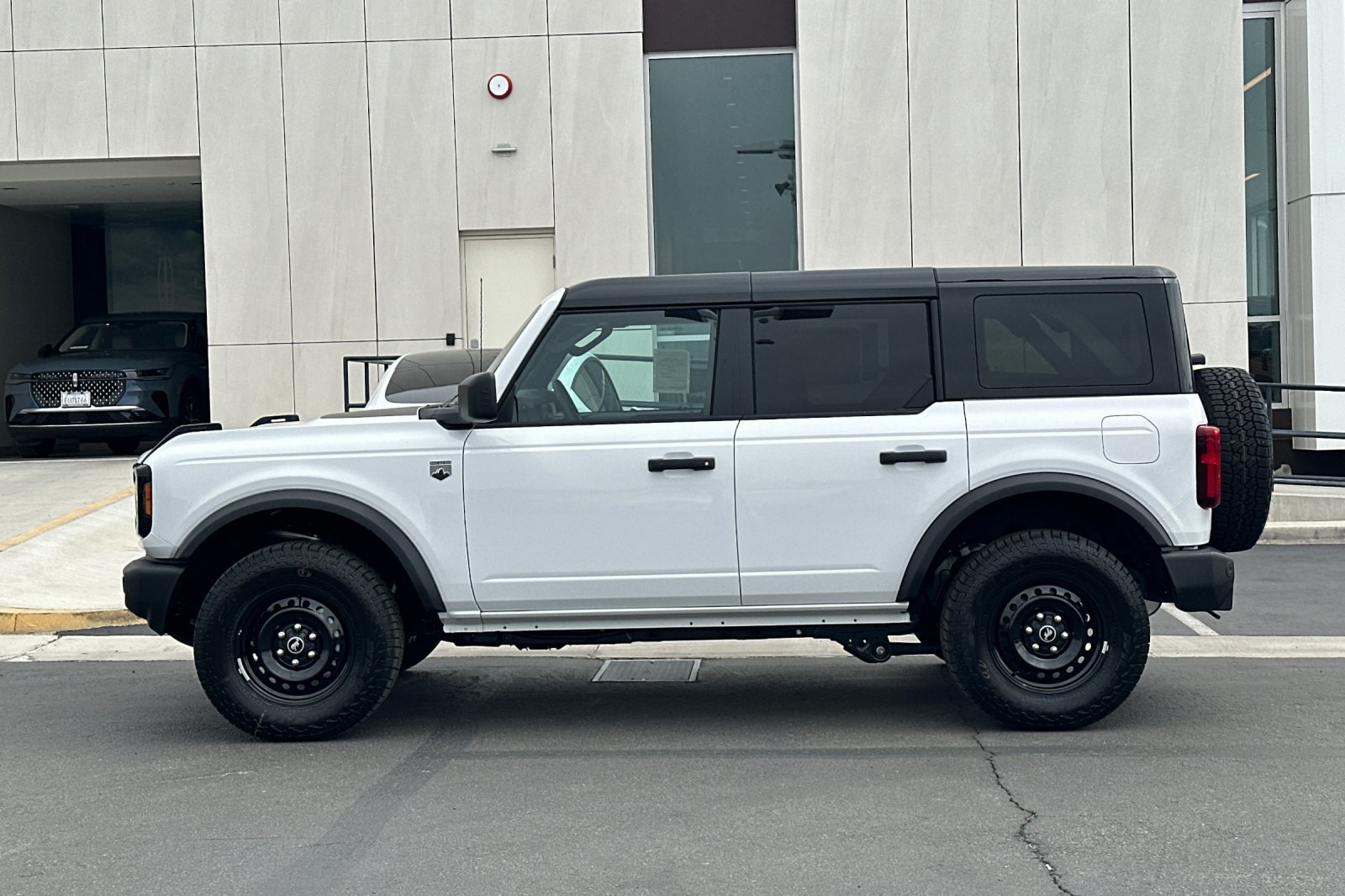 New 2026 Ford Bronco Big Bend AWD/4WD image 6