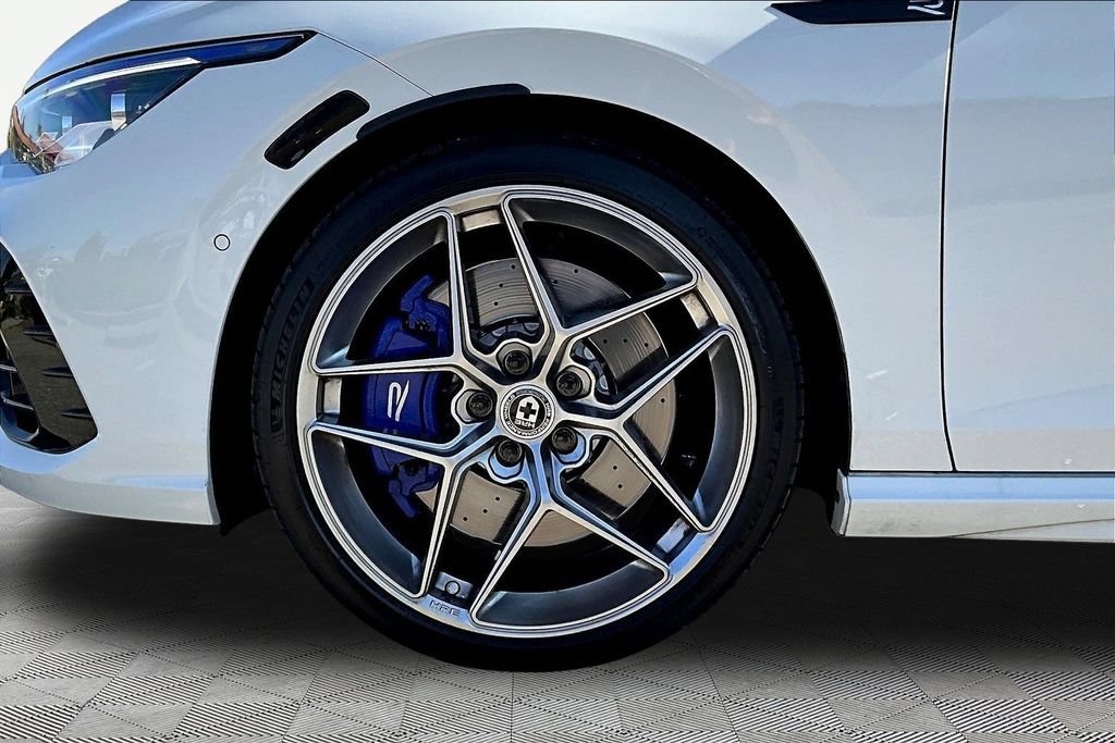 Used 2023 Volkswagen Golf R AWD/4WD image 33