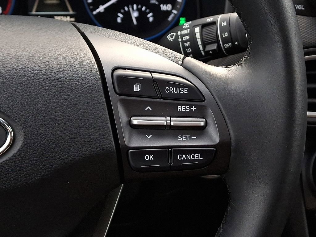 Used 2021 Hyundai Kona Limited w/ Cargo Package image 22