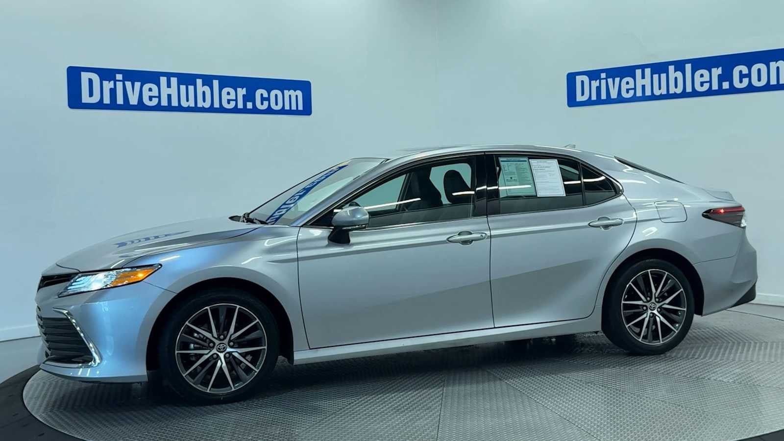 Used 2024 Toyota Camry XLE FWD image 4