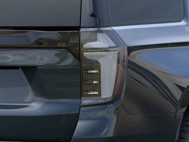 New 2026 Chevrolet Suburban Z71 w/ Z71 Off-Road Package AWD/4WD image 11