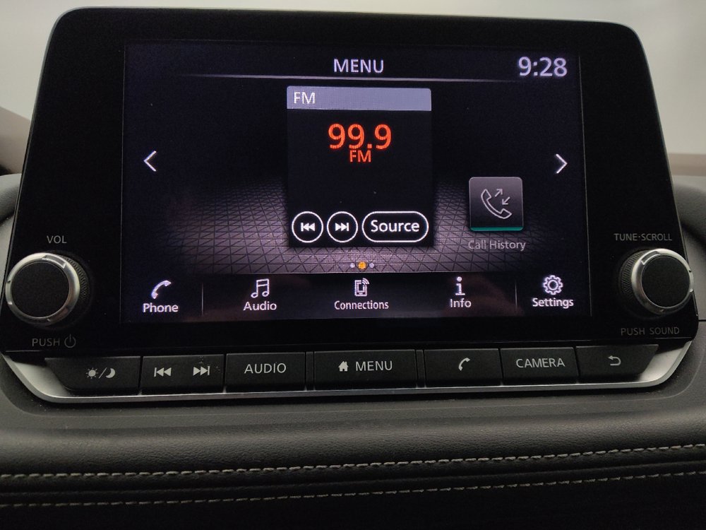 Used 2023 Nissan Rogue S FWD image 25