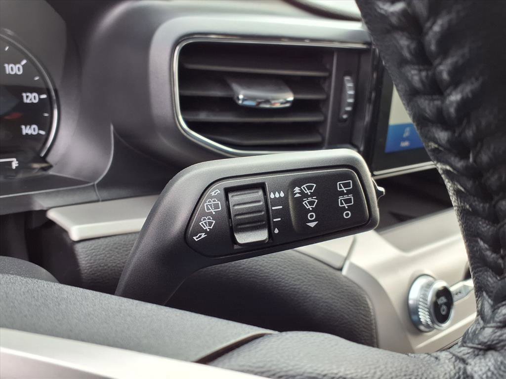 Used 2022 Ford Explorer XLT w/ Equipment Group 202A image 30