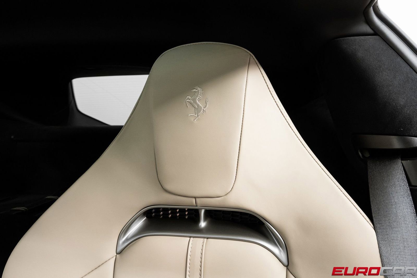 Used 2025 Ferrari 12Cilindri image 40