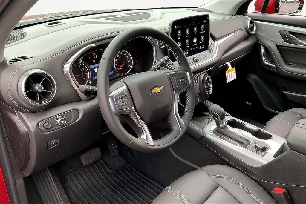 New 2026 Chevrolet Blazer LT w/ Sound & Technology Package FWD image 8