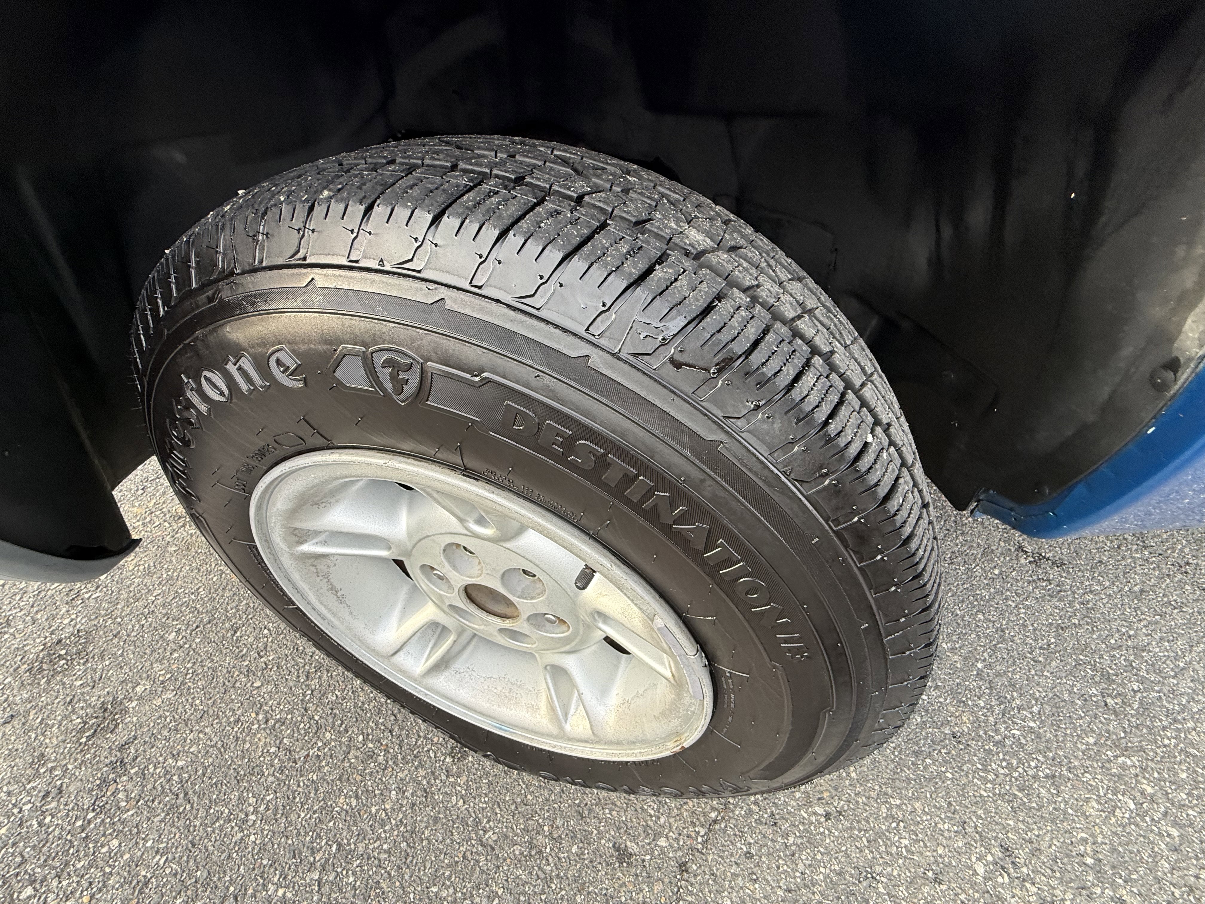 Used 2000 Dodge Dakota 2WD Club Cab image 23