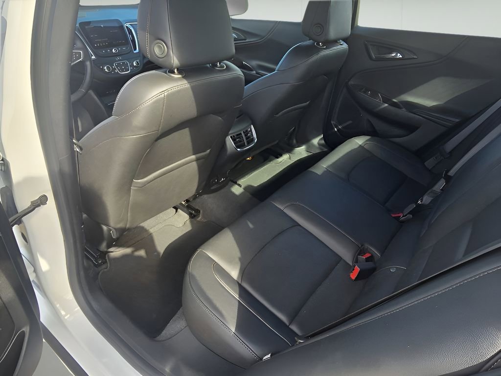 Used 2024 Chevrolet Malibu LT FWD image 15