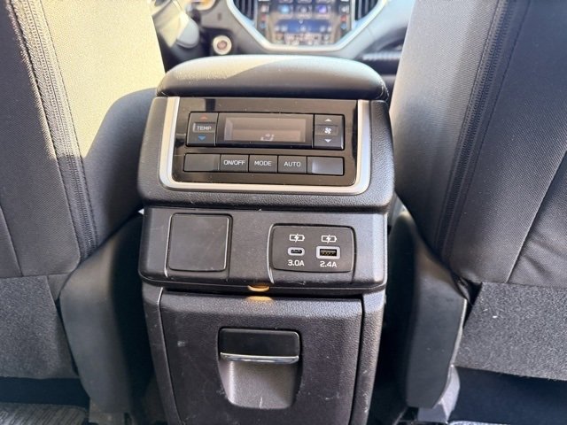 Certified 2023 Subaru Ascent Premium w/ Convenience Package image 16