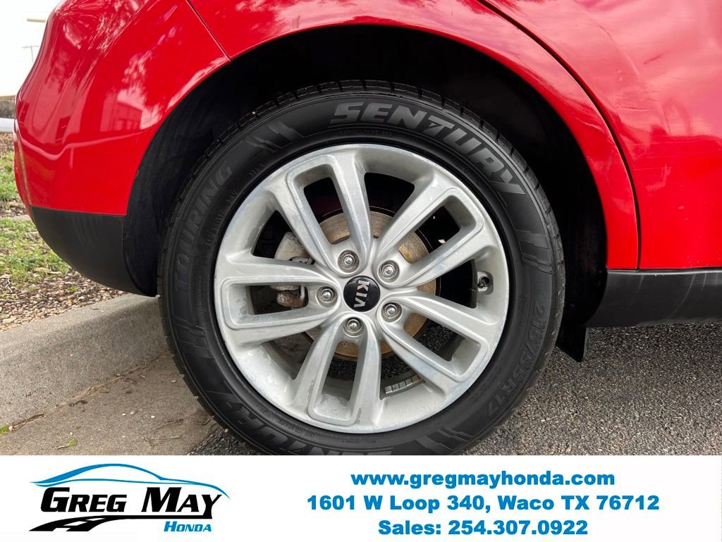 Used 2017 Kia Soul + FWD image 8