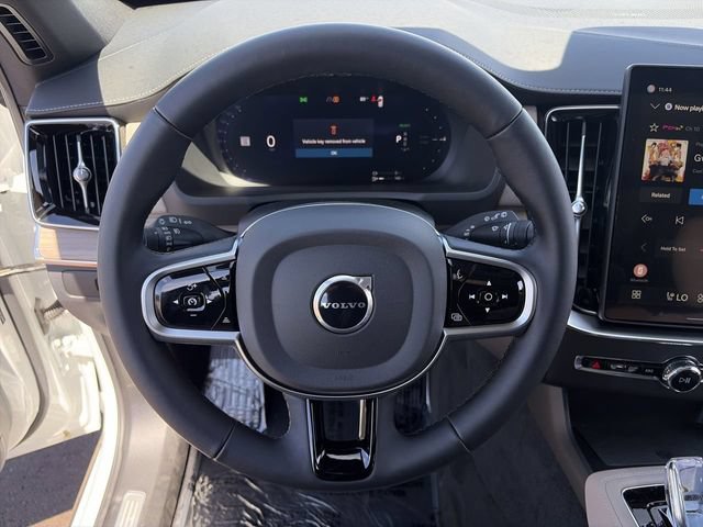 New 2026 Volvo XC90 T8 Plus w/ Protection Package AWD/4WD image 21