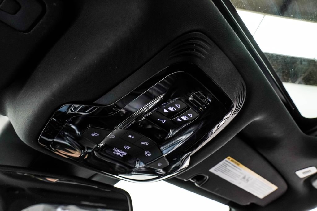 Used 2023 Alfa Romeo Giulia Veloce image 42