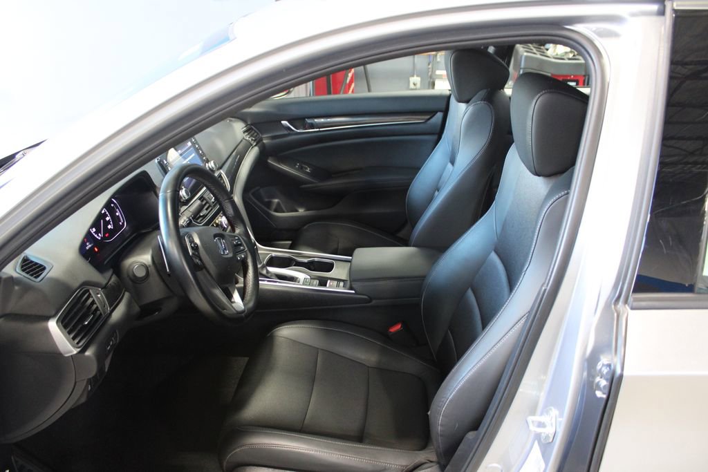 Used 2022 Honda Accord Sport image 9