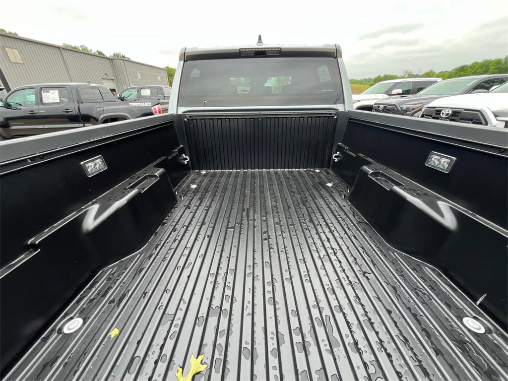 New 2025 Toyota Tacoma TRD Off-Road image 10