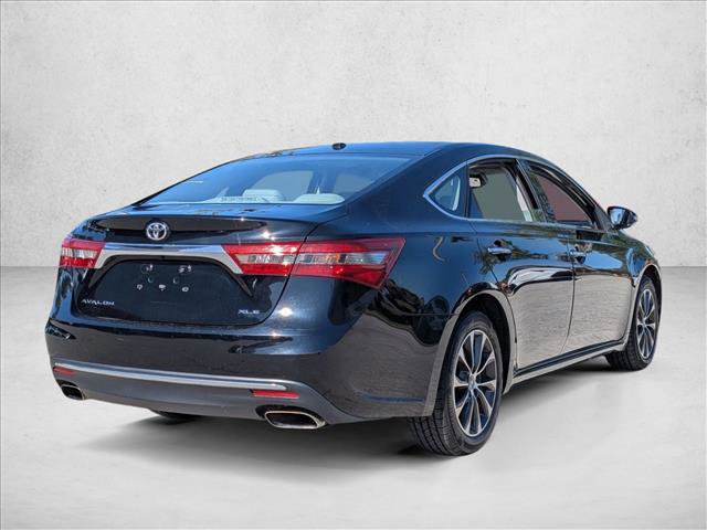 Used 2018 Toyota Avalon XLE Premium w/ All Weather Liner Package FWD image 5