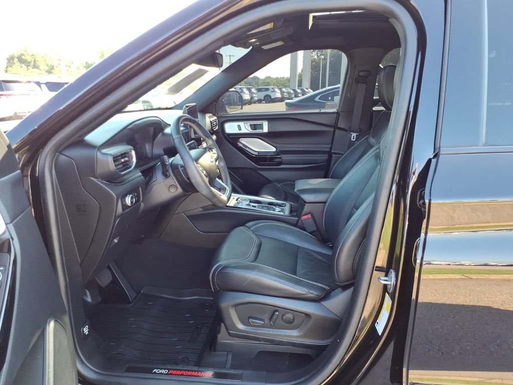 Used 2023 Ford Explorer ST w/ Equipment Group 401A AWD/4WD image 5