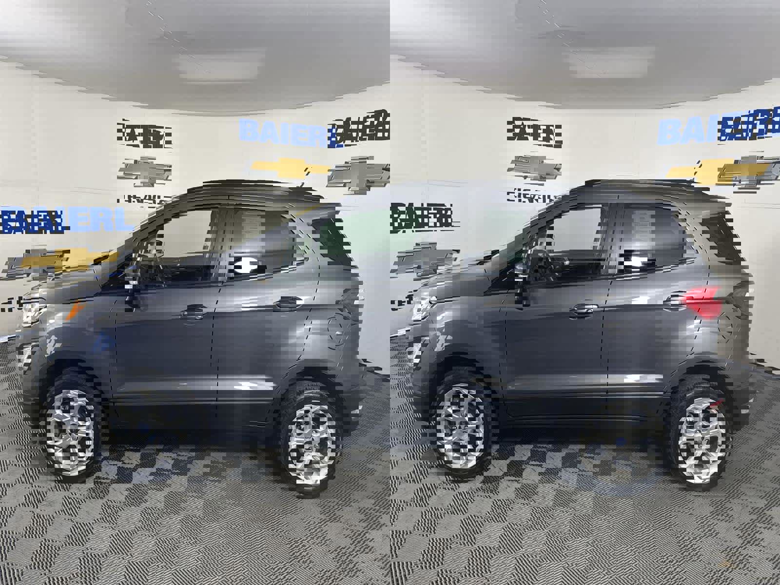 Used 2022 Ford EcoSport SE w/ SE Convenience Package image 2