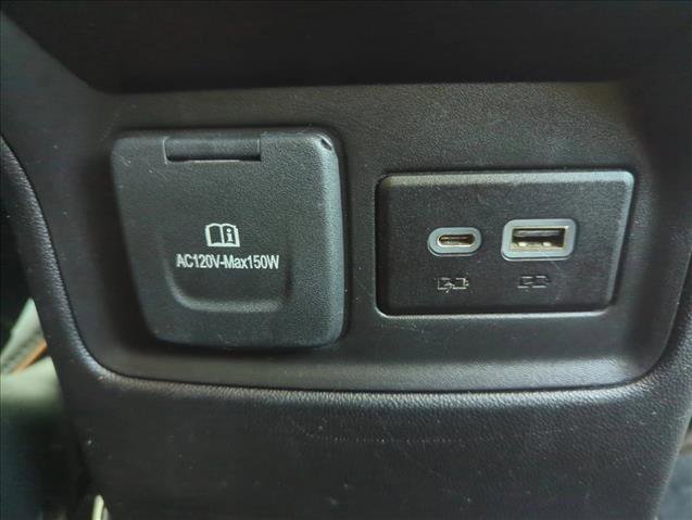 Used 2023 GMC Acadia AT4 w/ Technology Package image 28