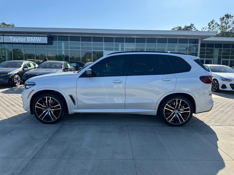 Used 2021 BMW X5 M50i image 5