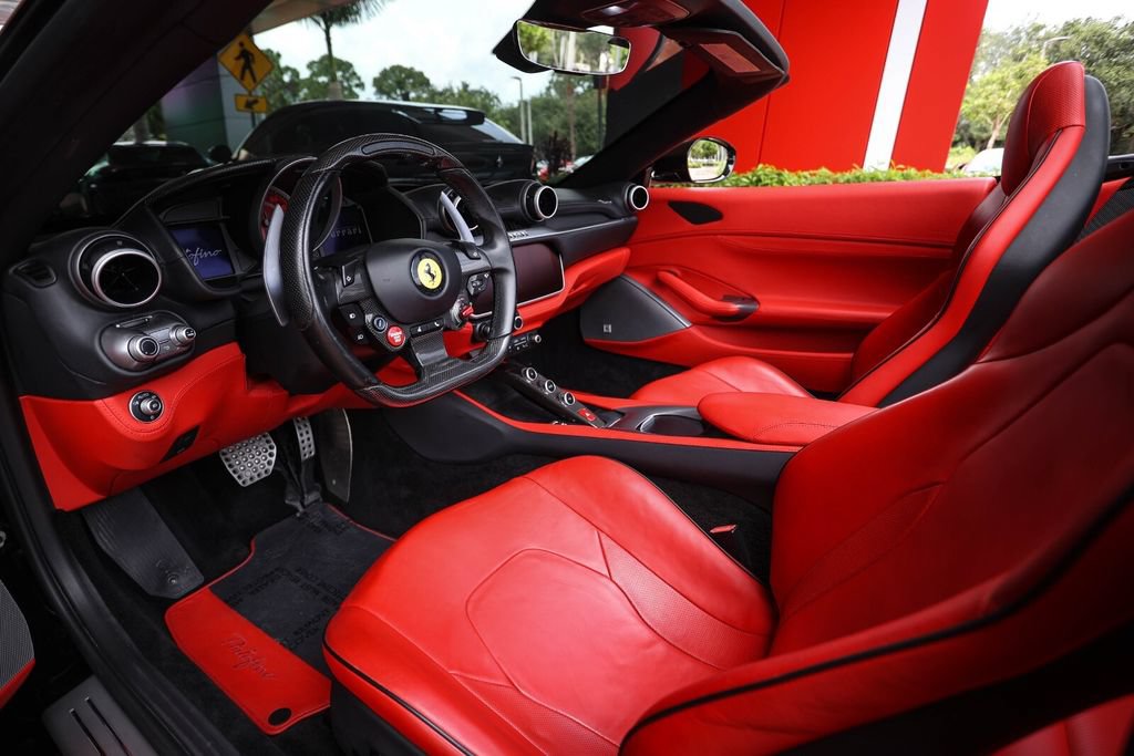 Certified 2019 Ferrari Portofino RWD image 40