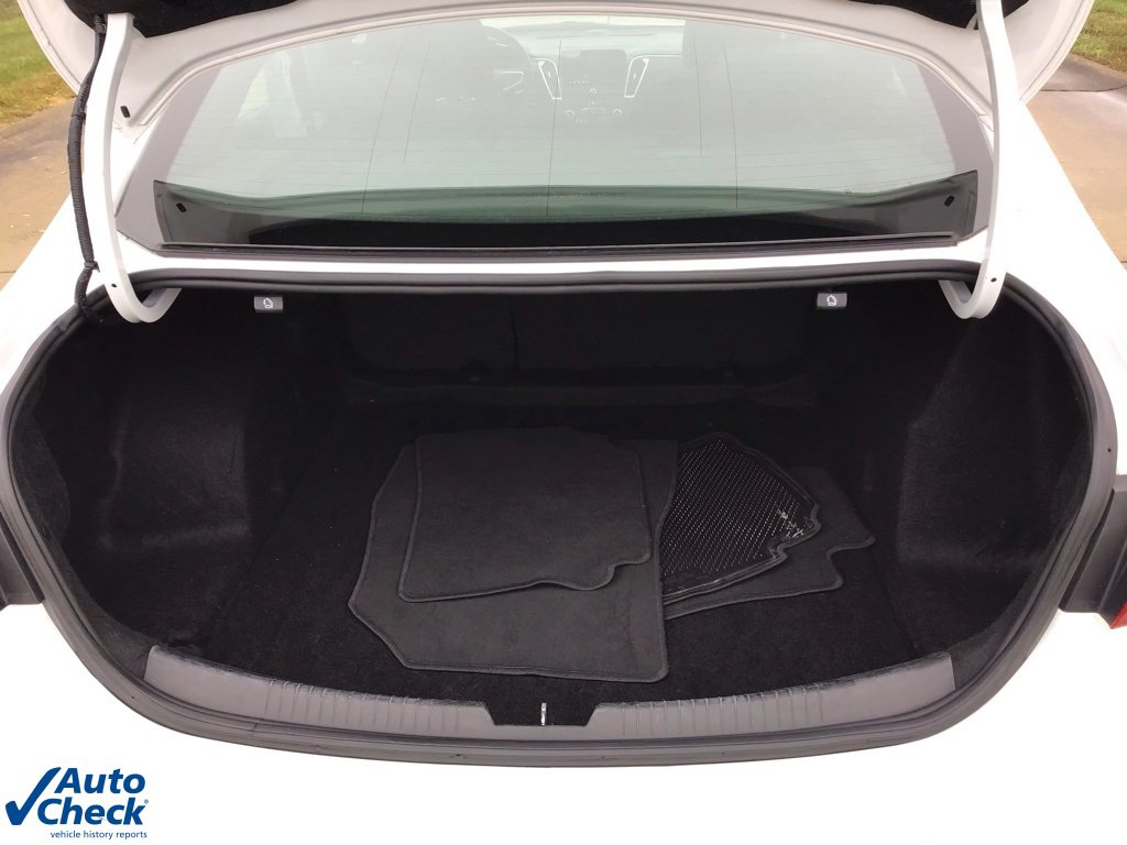 Used 2024 Chevrolet Malibu LT image 6