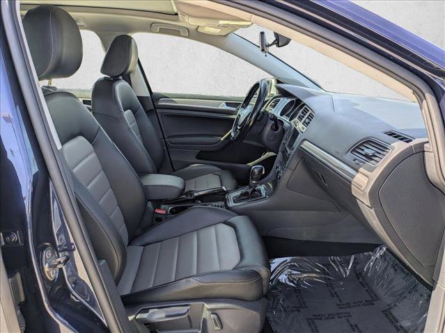 Used 2017 Volkswagen Golf Alltrack SEL image 21