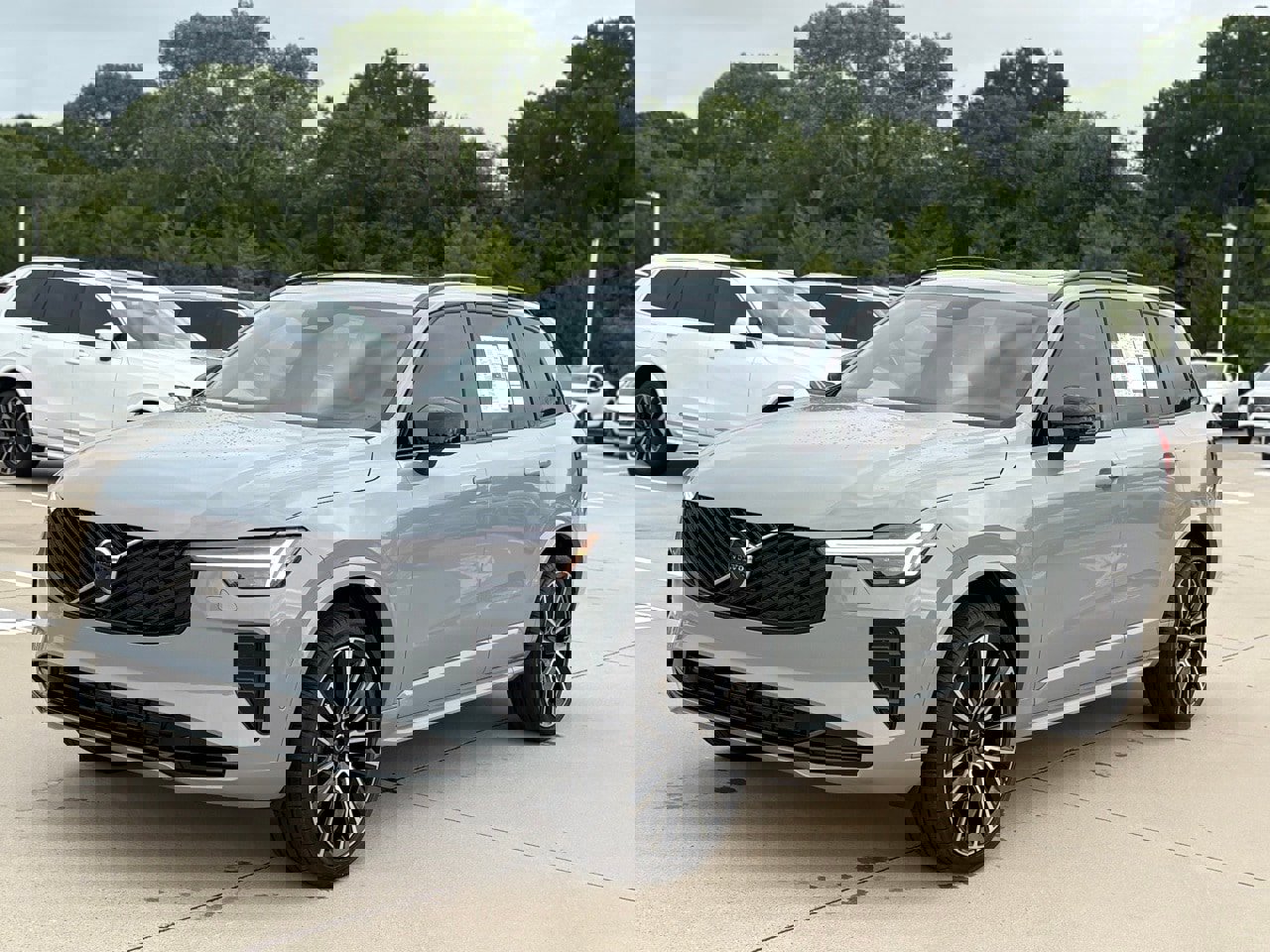 New 2026 Volvo XC90 B6 Ultra w/ Lounge Package image 2