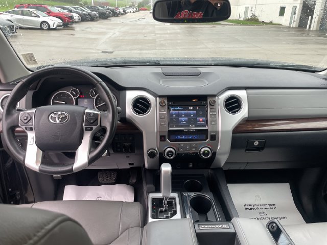 Used 2017 Toyota Tundra Limited w/ Limited Premium Package AWD/4WD image 22
