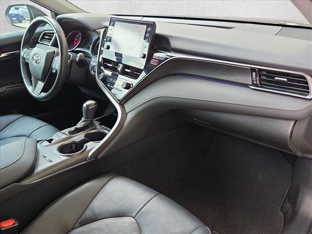 Used 2022 Toyota Camry XSE FWD image 19