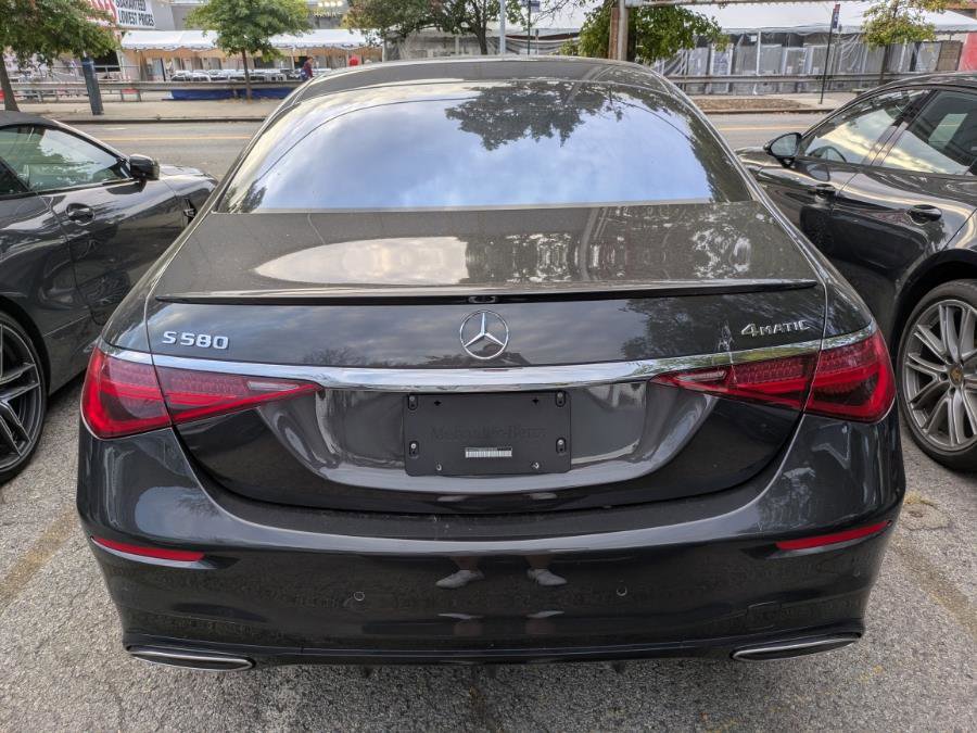 Used 2022 Mercedes-Benz S 580 4MATIC Sedan image 7