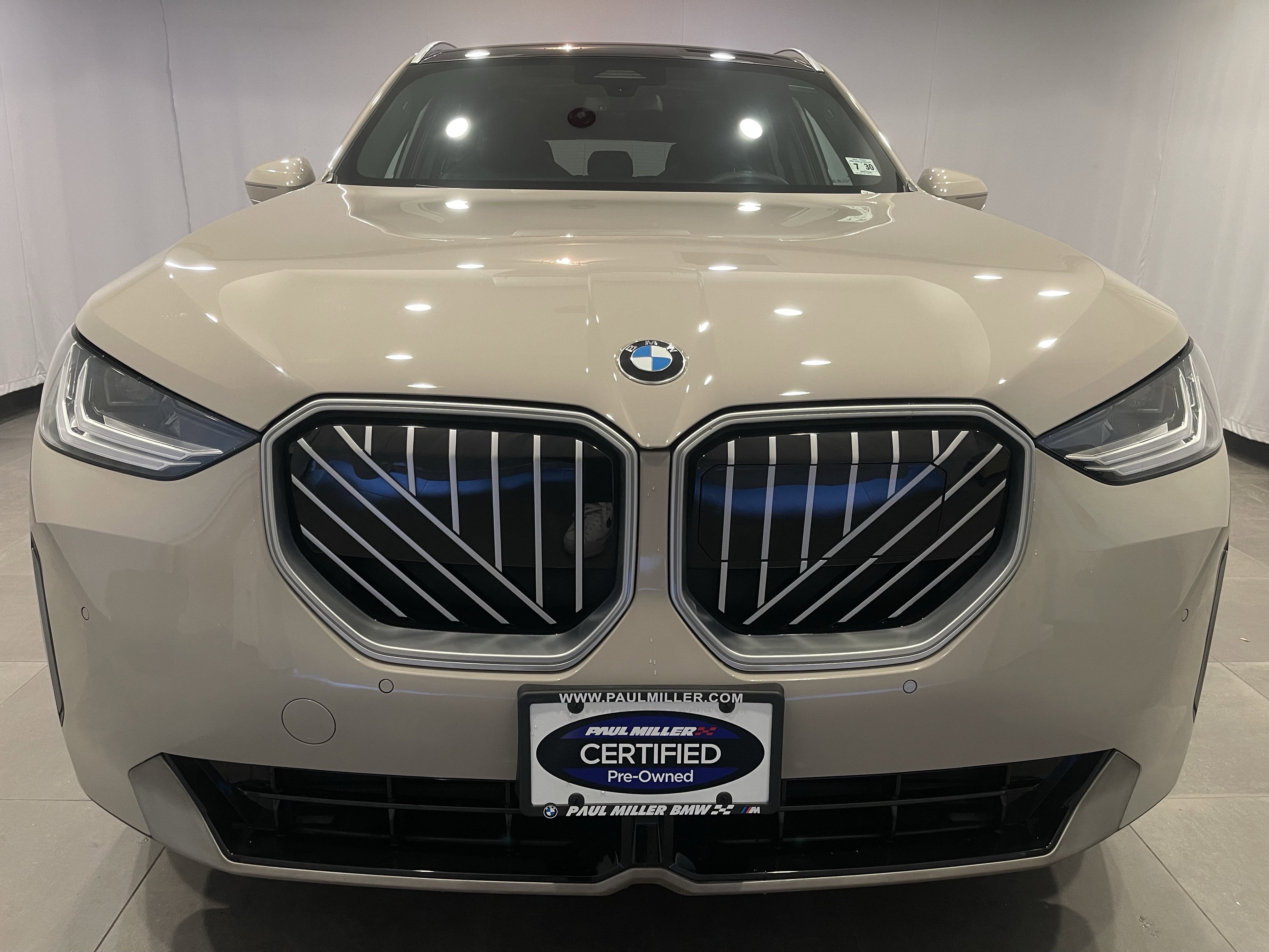 Used 2025 BMW X3 xDrive30i w/ Convenience Package image 2