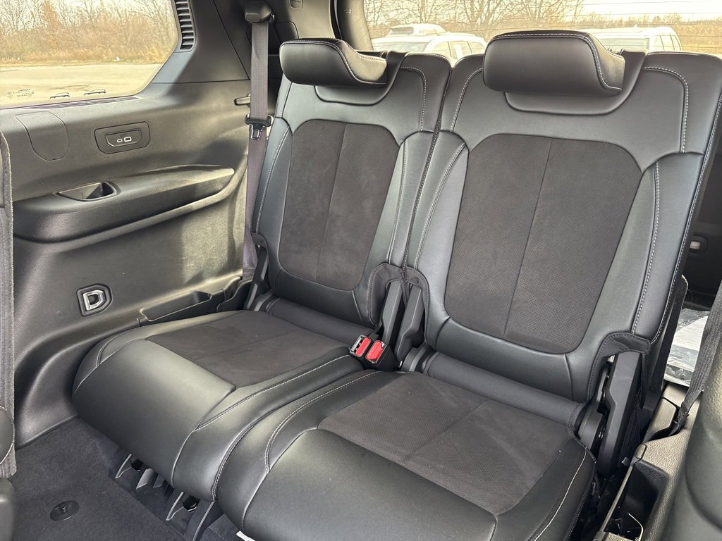 Used 2023 Jeep Grand Cherokee L Altitude image 22