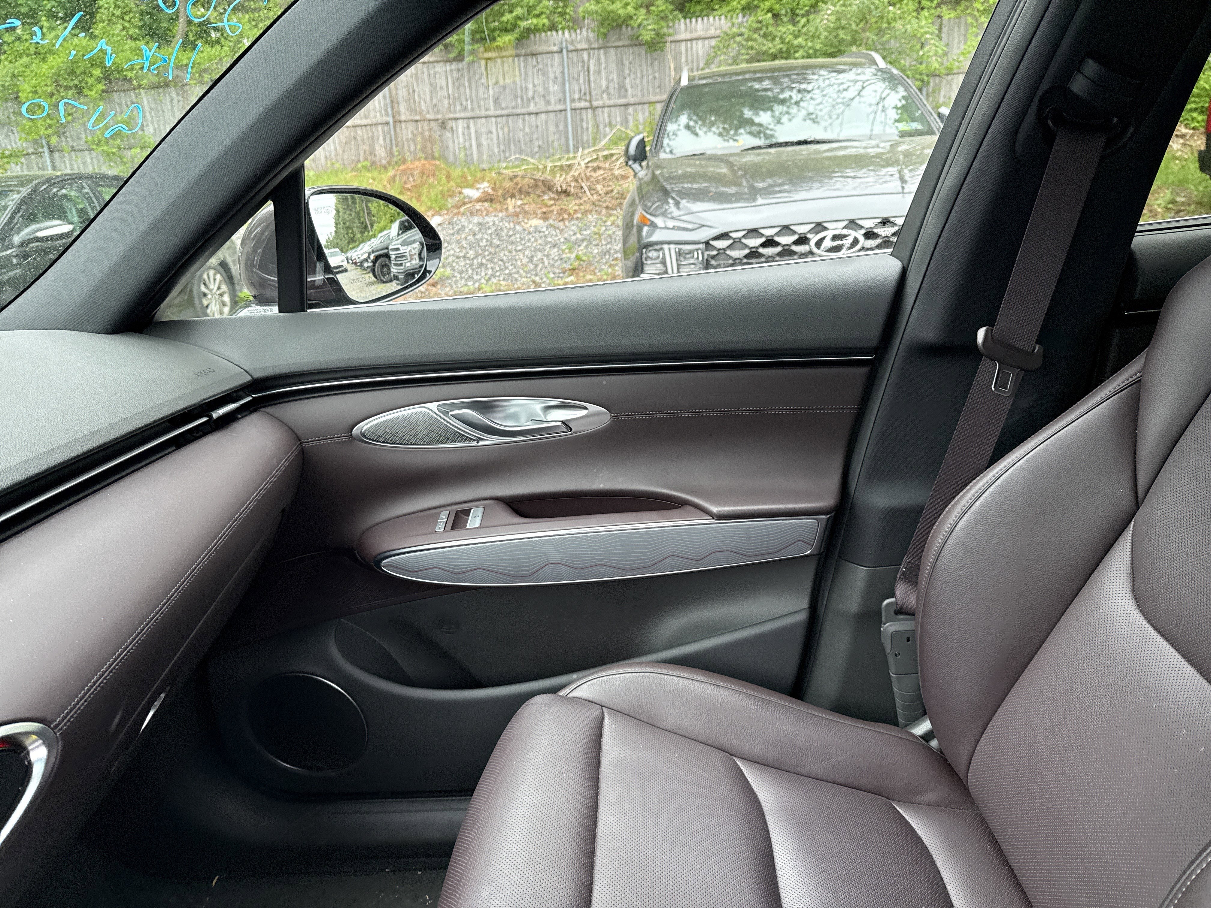 Used 2023 Genesis GV70 2.5T w/ Advanced Package AWD/4WD image 13