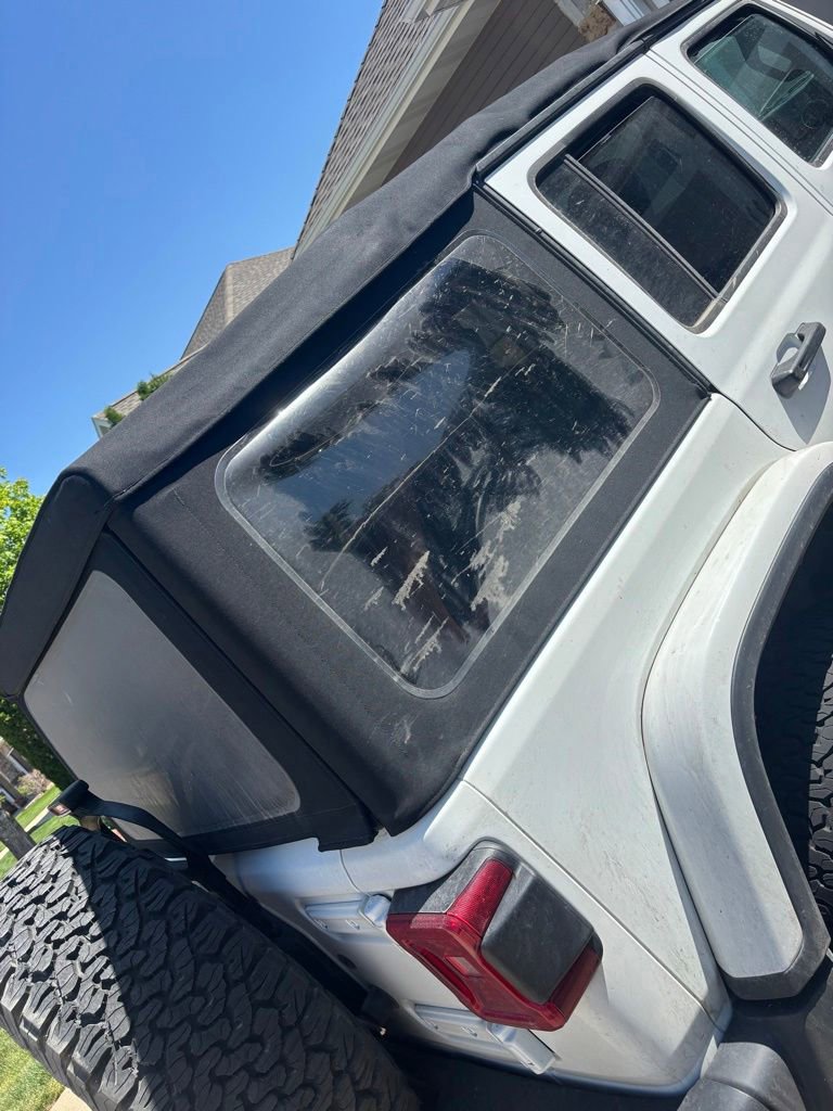 Used 2018 Jeep Wrangler Unlimited Rubicon w/ Dual Top Group AWD/4WD image 5
