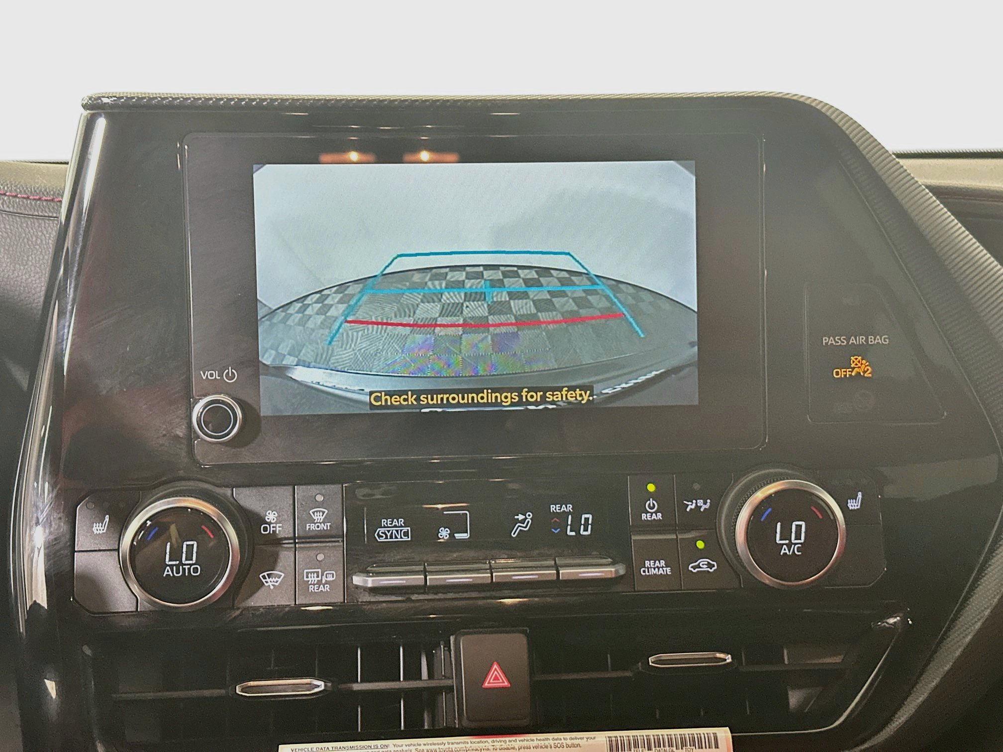 Used 2024 Toyota Highlander XSE FWD image 25