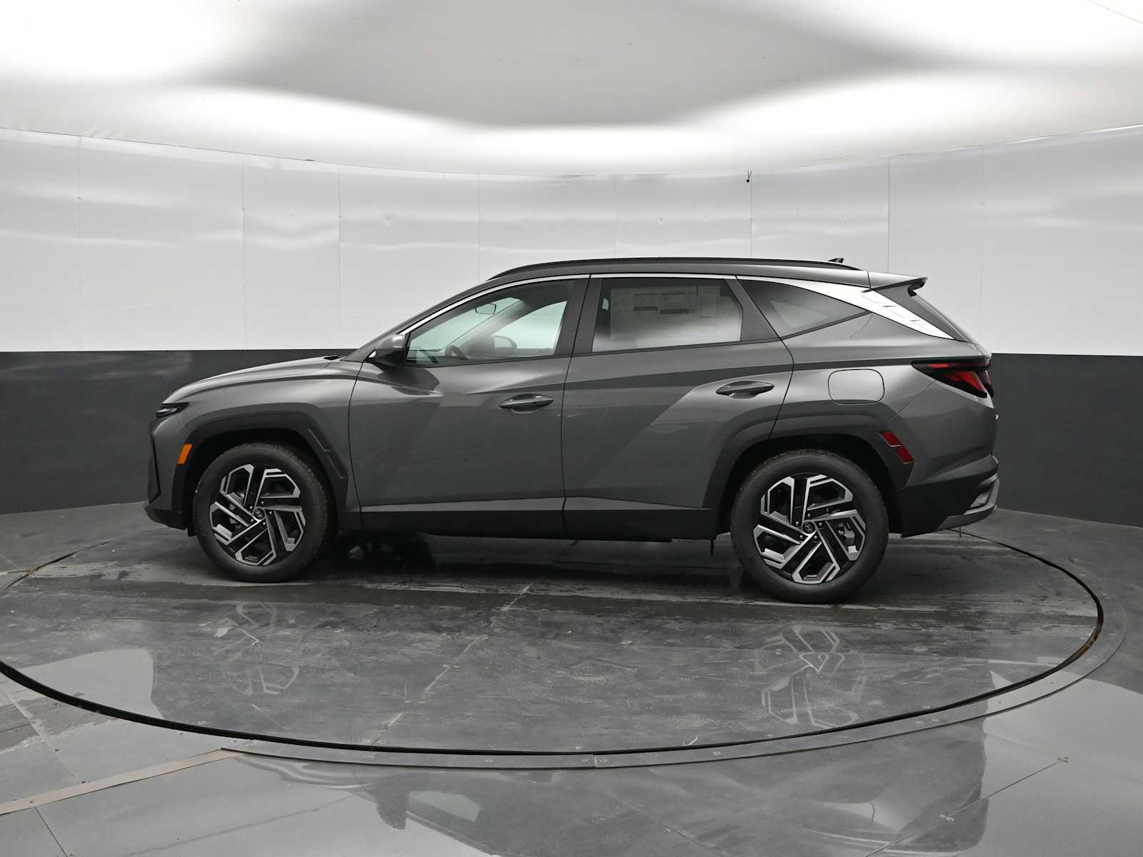 New 2026 Hyundai Tucson SEL Plus FWD image 5