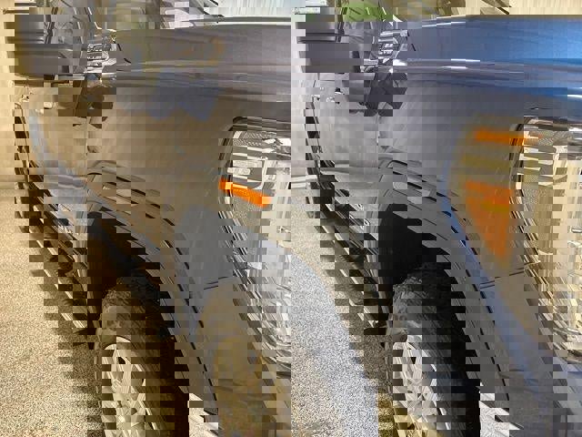 Used 2021 GMC Sierra 2500 SLT image 9