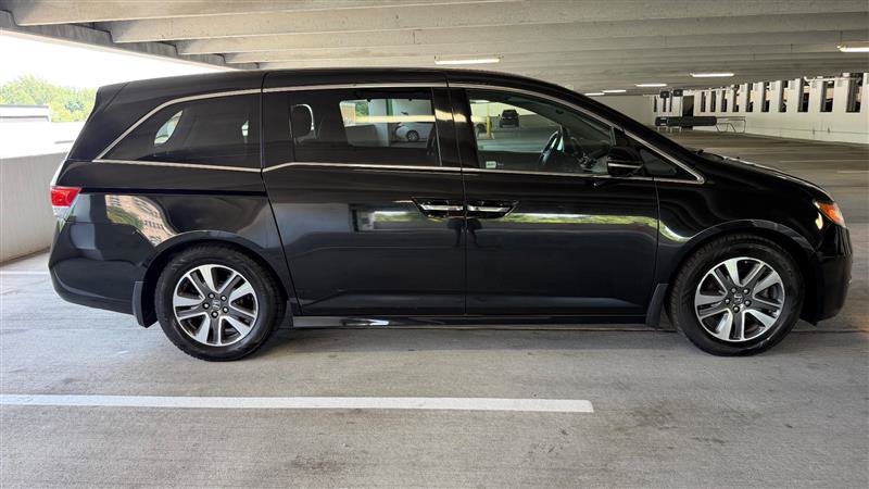 Used 2016 Honda Odyssey Touring image 6