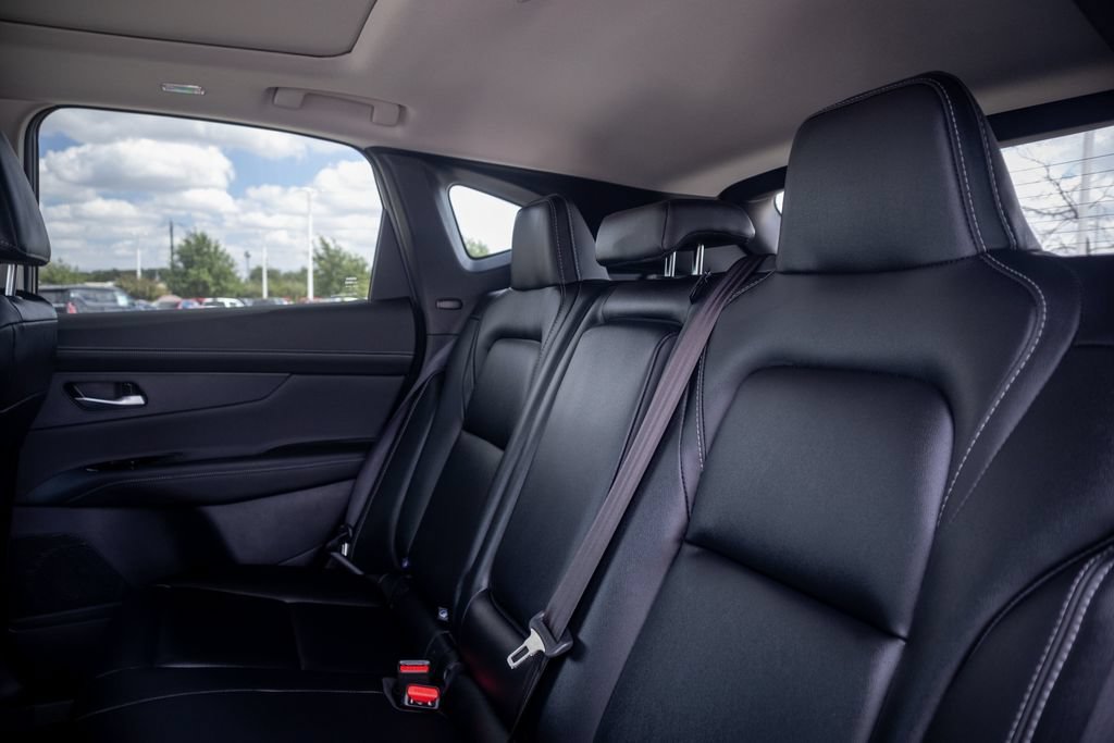 New 2025 Nissan Murano SL w/ Cargo Package AWD/4WD image 22