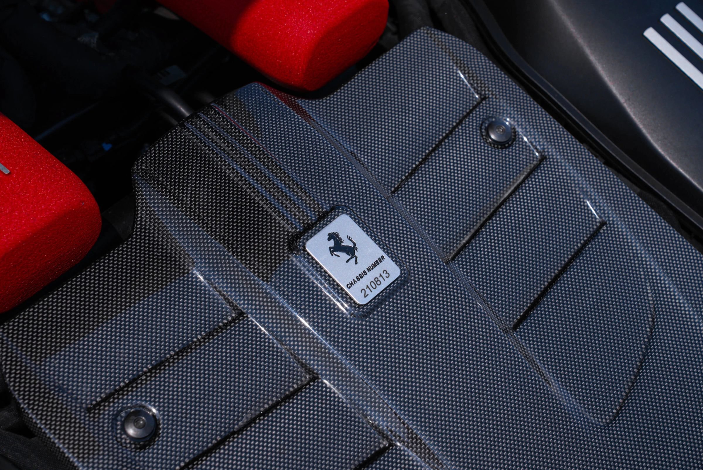 Used 2015 Ferrari F12 Berlinetta RWD image 33