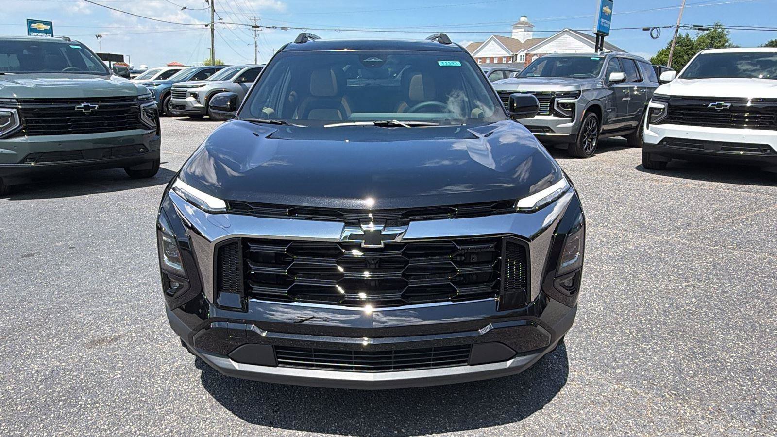New 2026 Chevrolet Equinox ACTIV w/ Convenience Package III AWD/4WD image 2