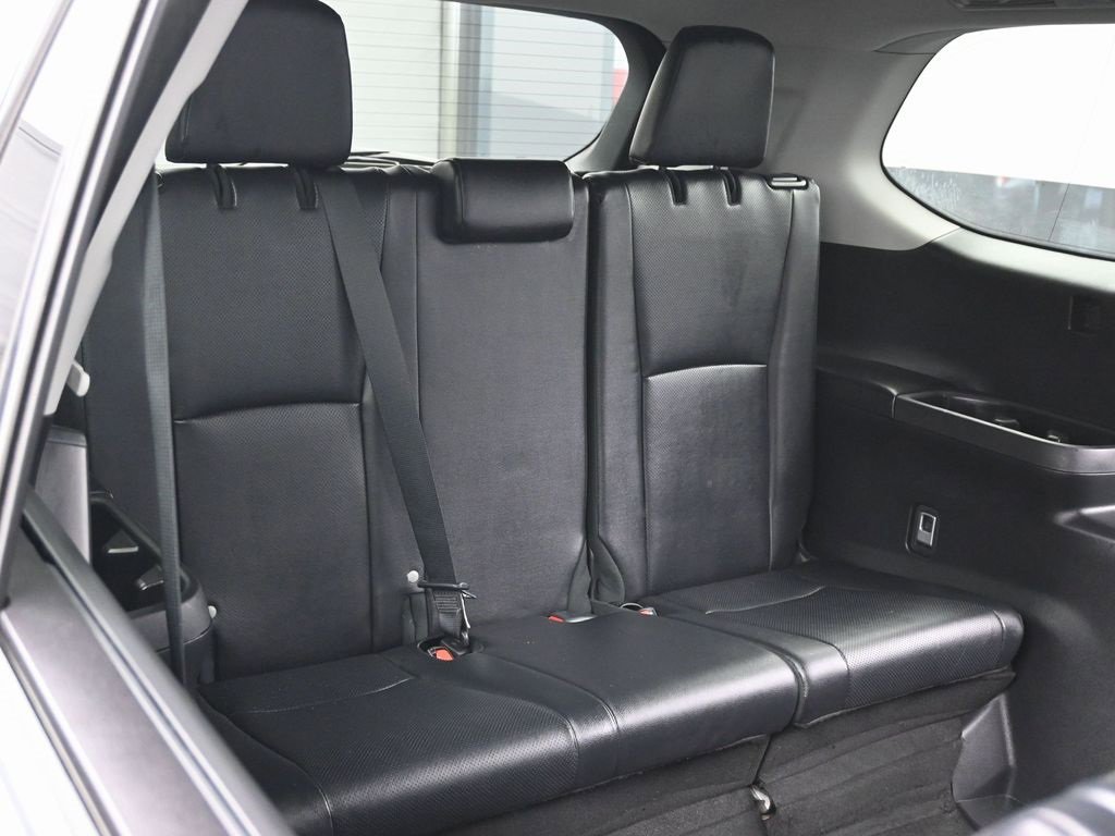 Used 2024 Toyota Grand Highlander XLE image 32
