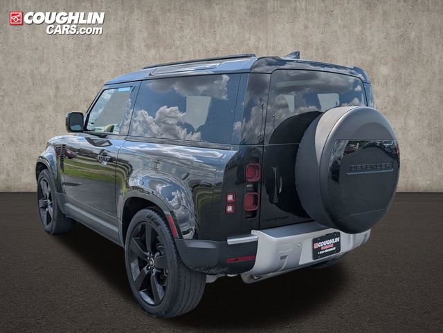 Used 2023 Land Rover Defender 90 S AWD/4WD image 5